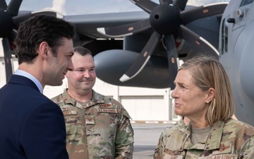 Sen. Ossoff Discusses Strategic Role of Air Force Reserves at Dobbins Air Reserve Base