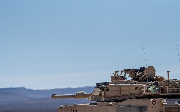 1st Armored Division Selects best Abrams and Bradley Crews (Day 6)