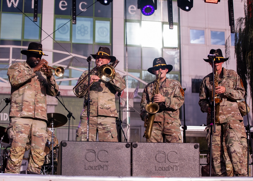 1st Cavalry Division Band Performs in Polish Ceramic Festival Concert