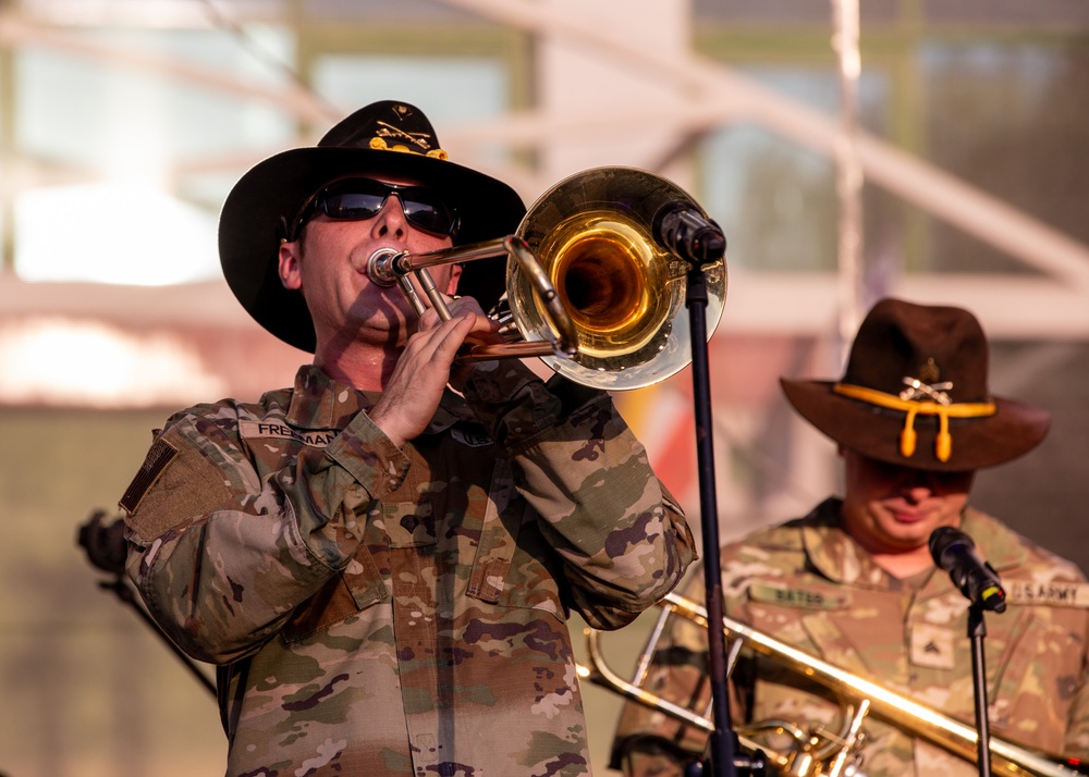 1st Cavalry Division Band Performs in Polish Ceramic Festival Concert