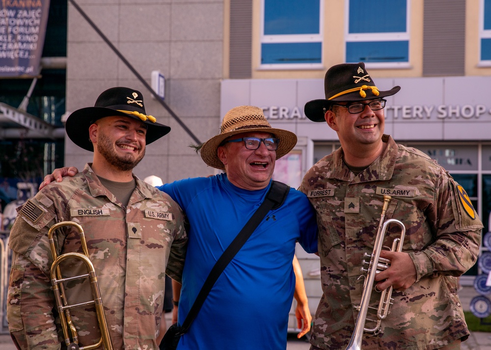 1st Cavalry Division Band Performs in Polish Ceramic Festival Concert