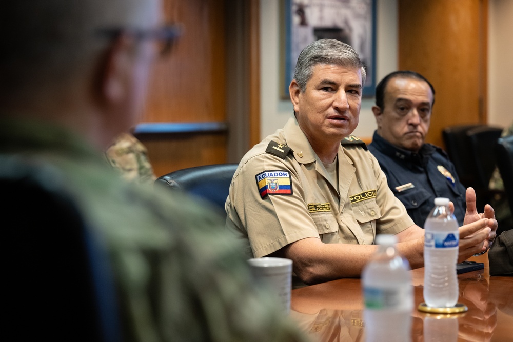 Ecuadorian military, EM leaders visit Kentucky Air Guard