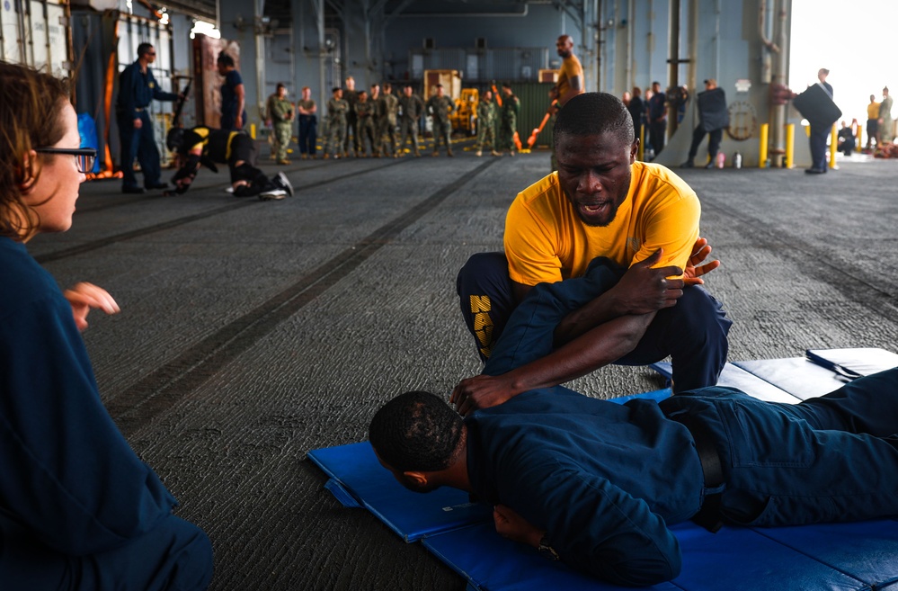 USS Hershel &quot;Woody&quot; Williams Conducts Security Reaction Force Training