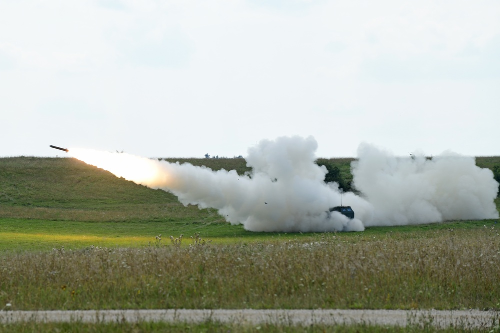 Texas National Guard Fire HIMARS in Grafenwoehr