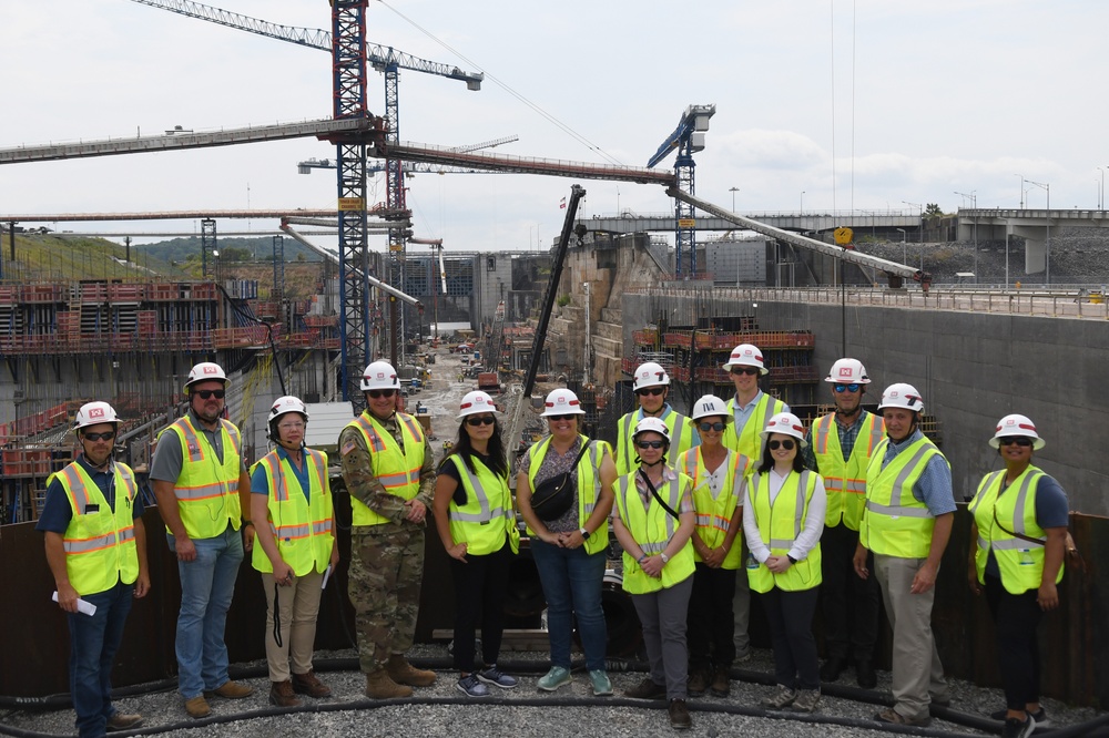 Senate Appropriations Staff members visit Kentucky Lock