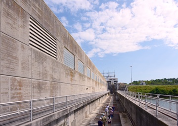 Senate delegation visits Old Hickory project