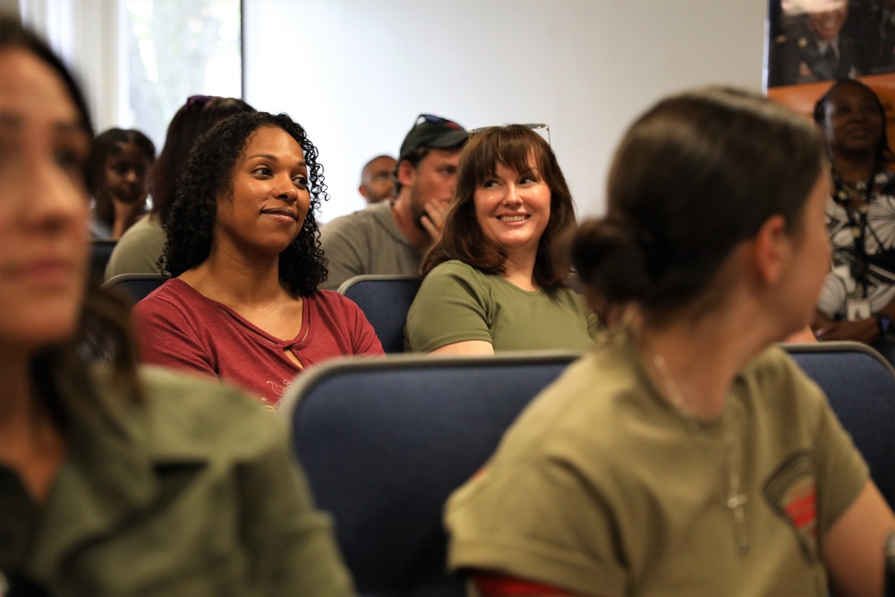 National Aviation Week: Military spouses explore relevance and efficiency of Team DCARNG Aviation