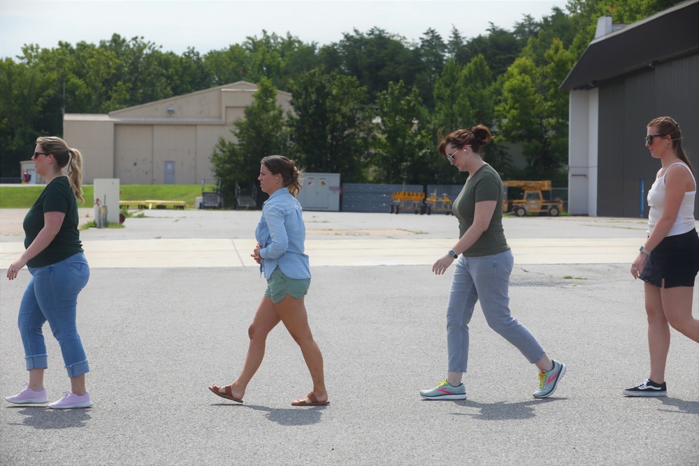 National Aviation Week: Military spouses explore relevance and efficiency of Team DCARNG Aviation