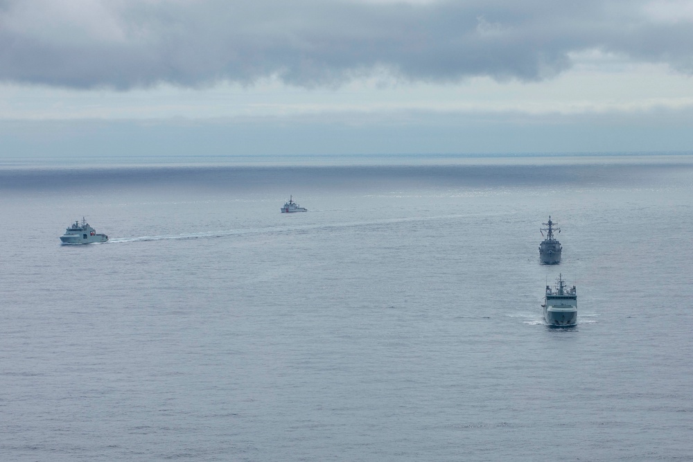 USS Delbert D. Black (DDG 119) participates in Operation NANOOK