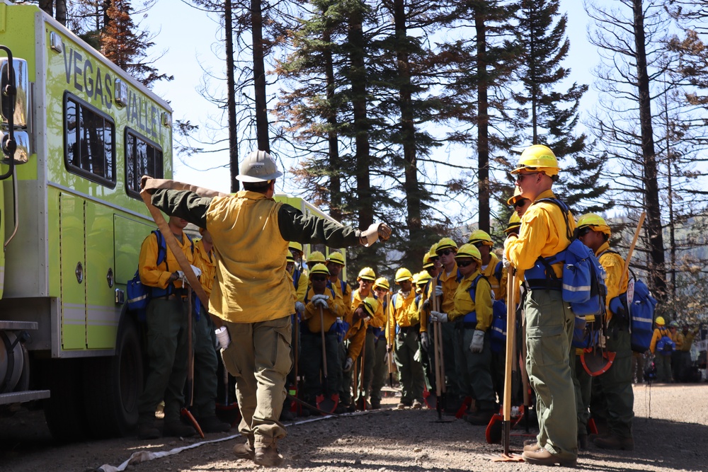 Soldiers Augment Wildland Firefighting Efforts