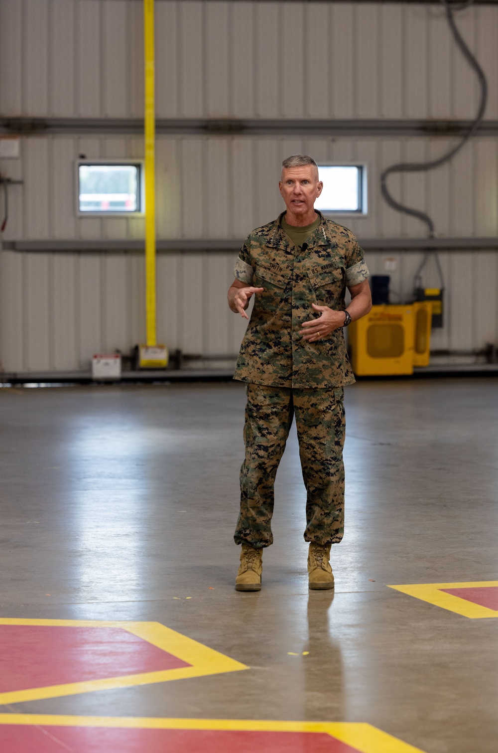 39th CMC and 20th SMMC Visit MCRD Parris Island