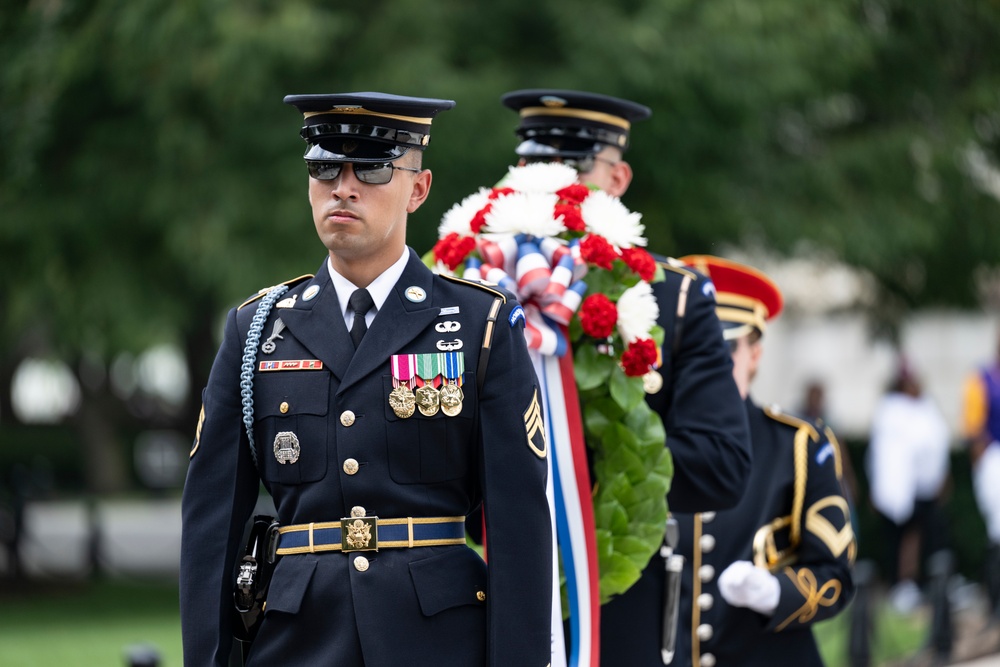 Members of Round Canopy Parachuting Team Visit Arlington National Cemetery for National Airborne Day