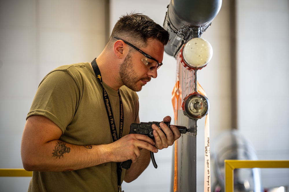 F-15E Maintenance