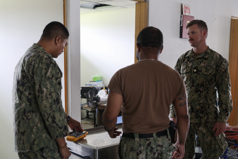 Biomedical Technicians at Centro Reintegra