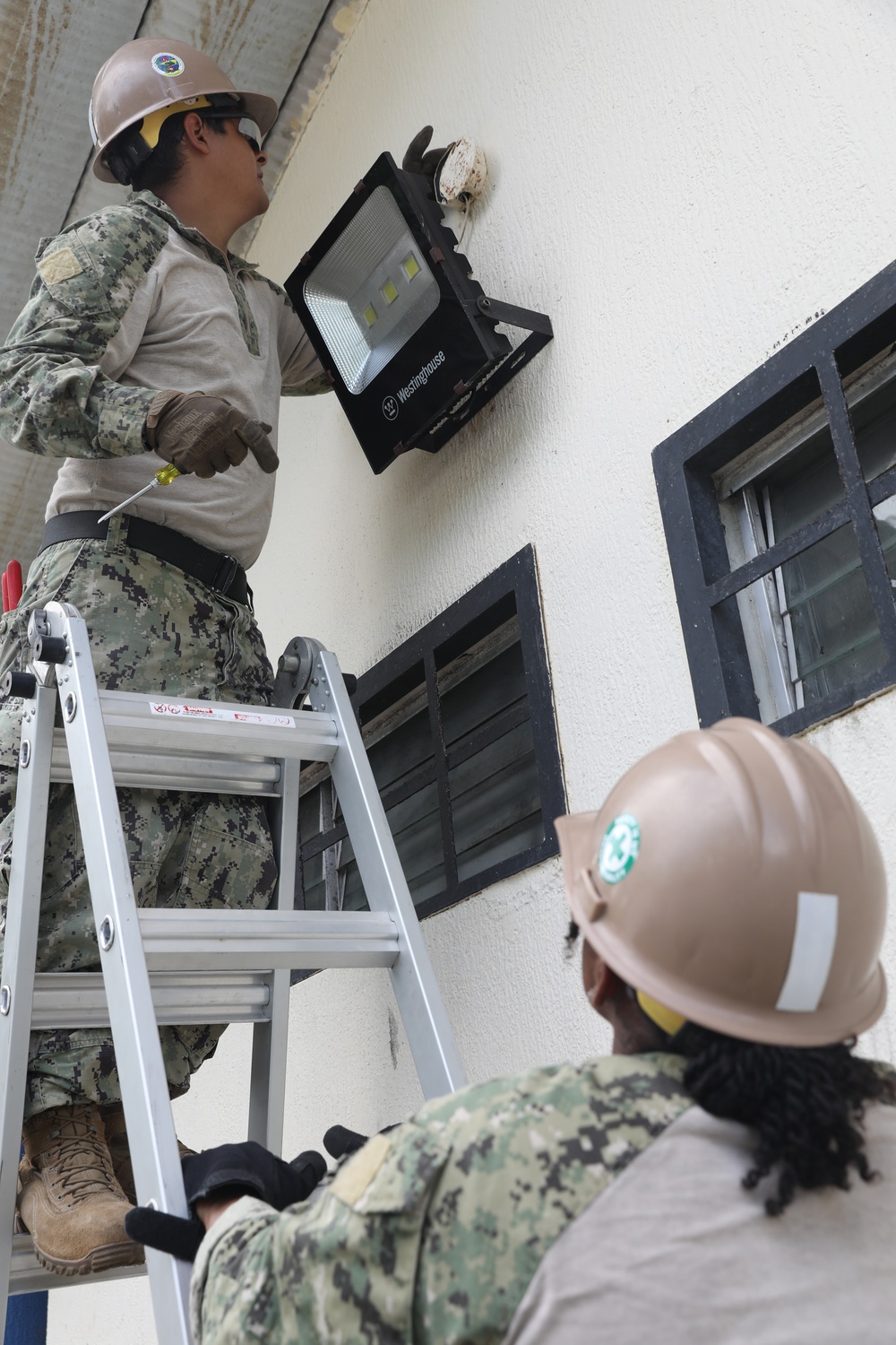 Seabees Work at Centro Reintegra