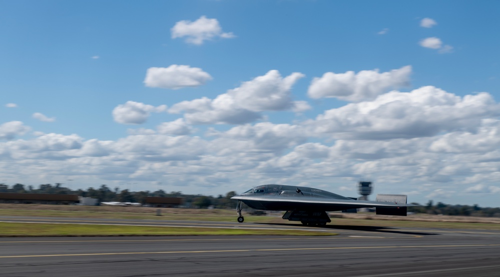 110th EBS conducts BTF operations from RAAF Base Amberley