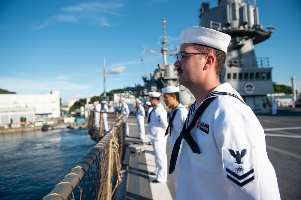 Blue Ridge Returns to Yokosuka