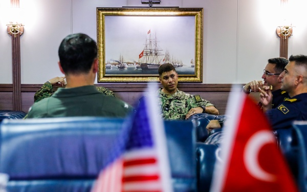 WSP ARG-24th MEU (SOC) Conducts Bilateral Exercise with Turkish Navy