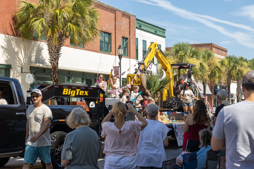 Beaufort Water Festival Parade