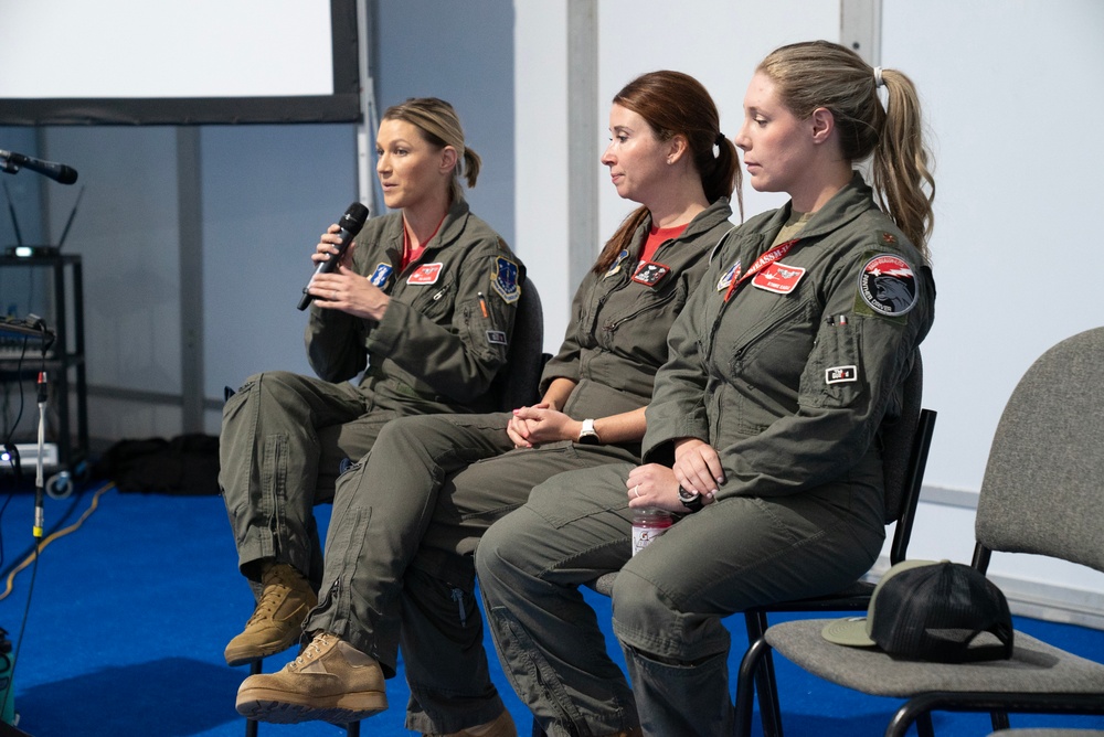 No flights of fancy: Wisconsin National Guard women promote opportunities for females in aviation fields