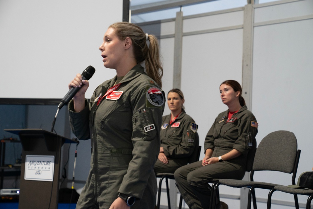 No flights of fancy: Wisconsin National Guard women promote opportunities for females in aviation fields