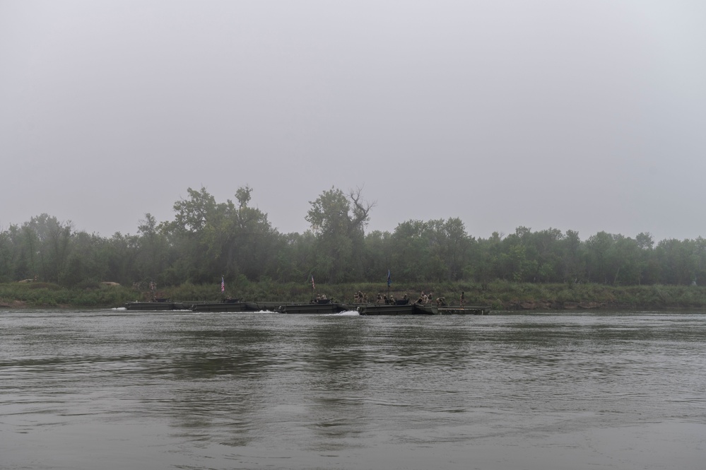 North Dakota Army National Guard Conducts Wet Gap Crossing Exercise on the Missouri River