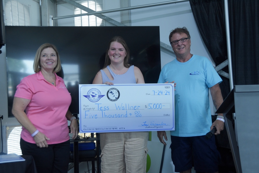 Remington Viney scholarships presented at 2024 EAA AirVenture