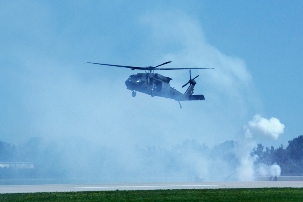 Wisconsin National Guard showcases its warfighting capacity at 2024 EAA AirVenture