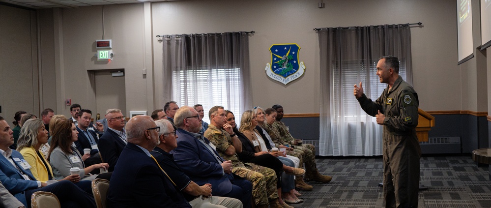 North Dakota civic leaders visit Minot AFB