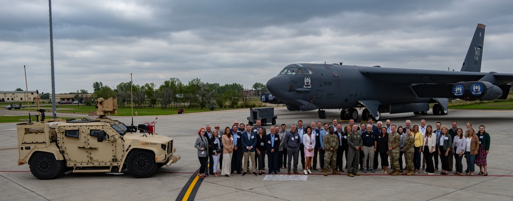 North Dakota civic leaders visit Minot AFB