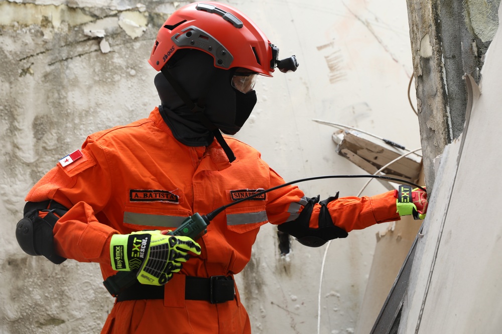 Collapsed Building Exercise in Panama