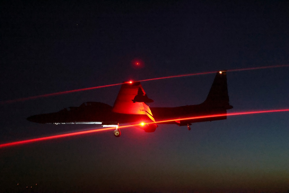 TU-2S Dragon Lady flies at dusk