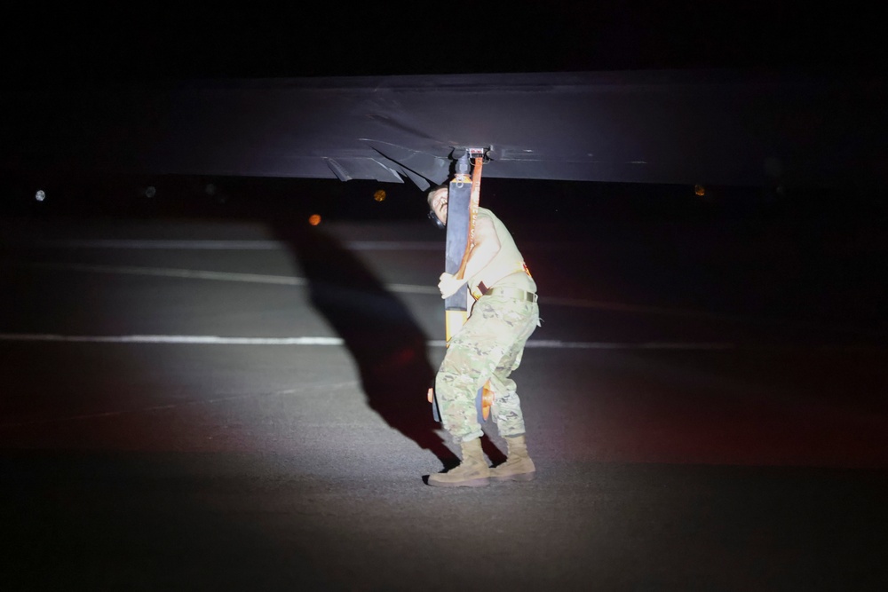 TU-2S Dragon Lady lands at night