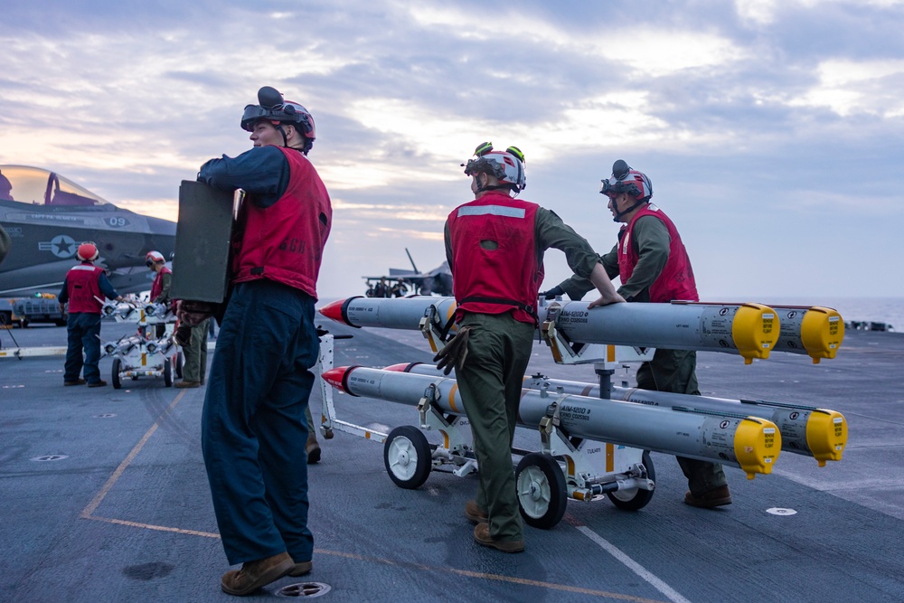 31st MEU conducts F-35B Ordnance Load in vicinity of Miyako Strait