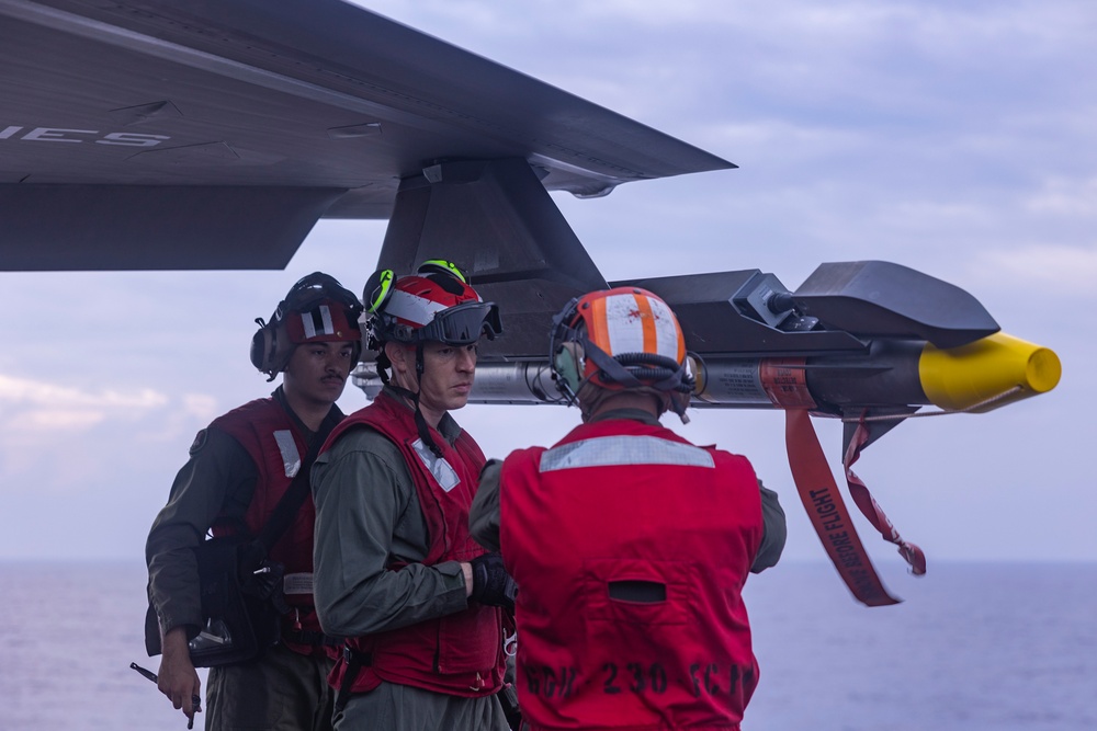31st MEU conducts F-35B Ordnance Load in vicinity of Miyako Strait