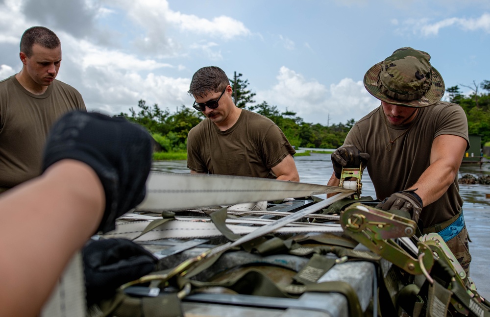 18th MUNS trains Airmen on live munitions