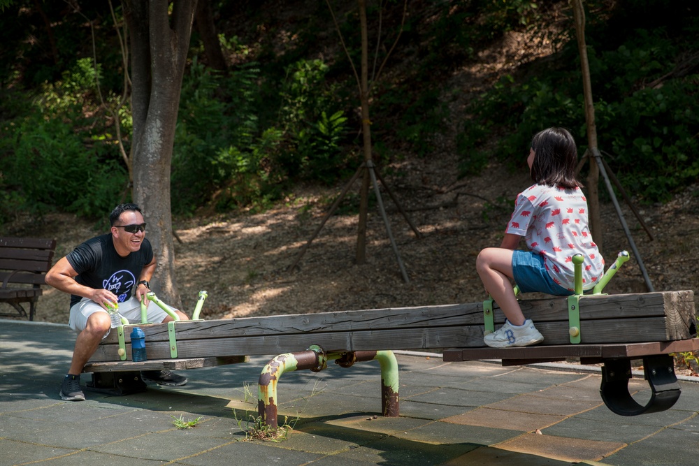 15th MEU, 31st MEU volunteers spend day with children from Sunrin Aeyukwon Children’s Home