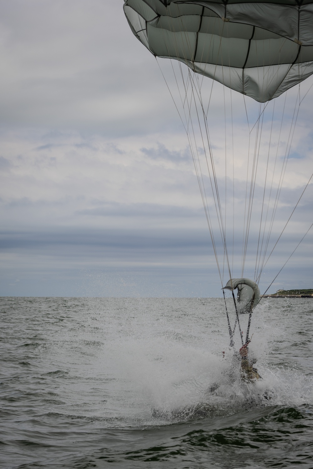 Navy EOD Free Fall from CMV-22