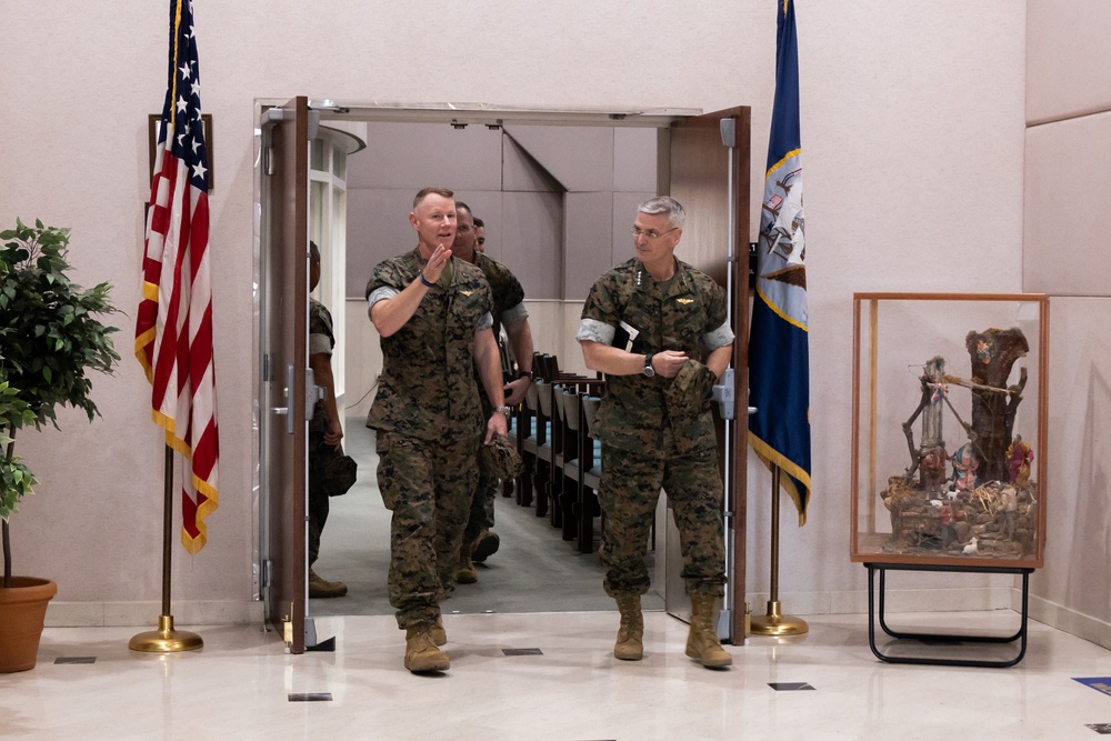 37th Assistant Commandant of the Marine Corps visits TF 61/2