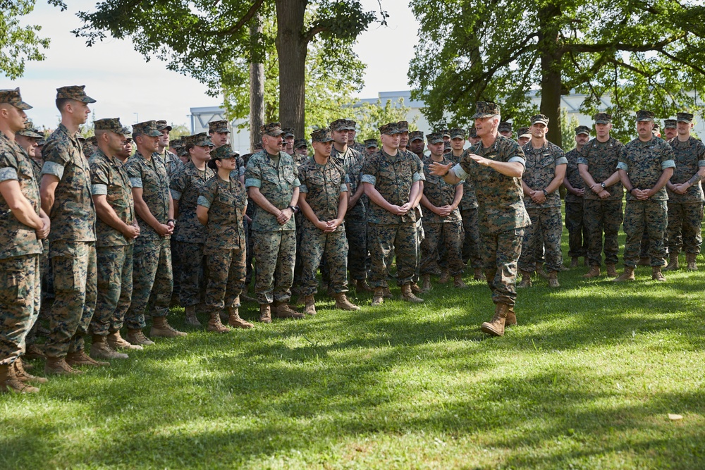 ACMC visits MARFOREUR/AF