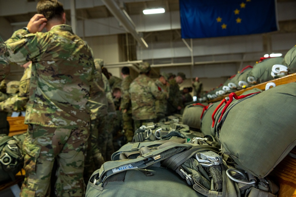 Arctic Angels jump in celebration of National Airborne Day