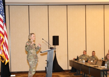 Surgeon General of the Army Kicks Off Society of Army Physician Assistants Conference