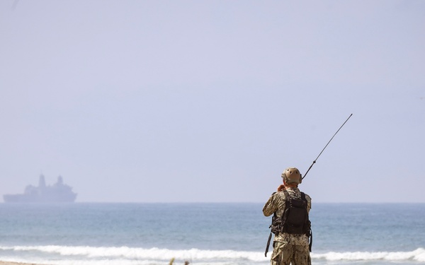 Coming Home: Elements of the 15th MEU Offload USS Somerset