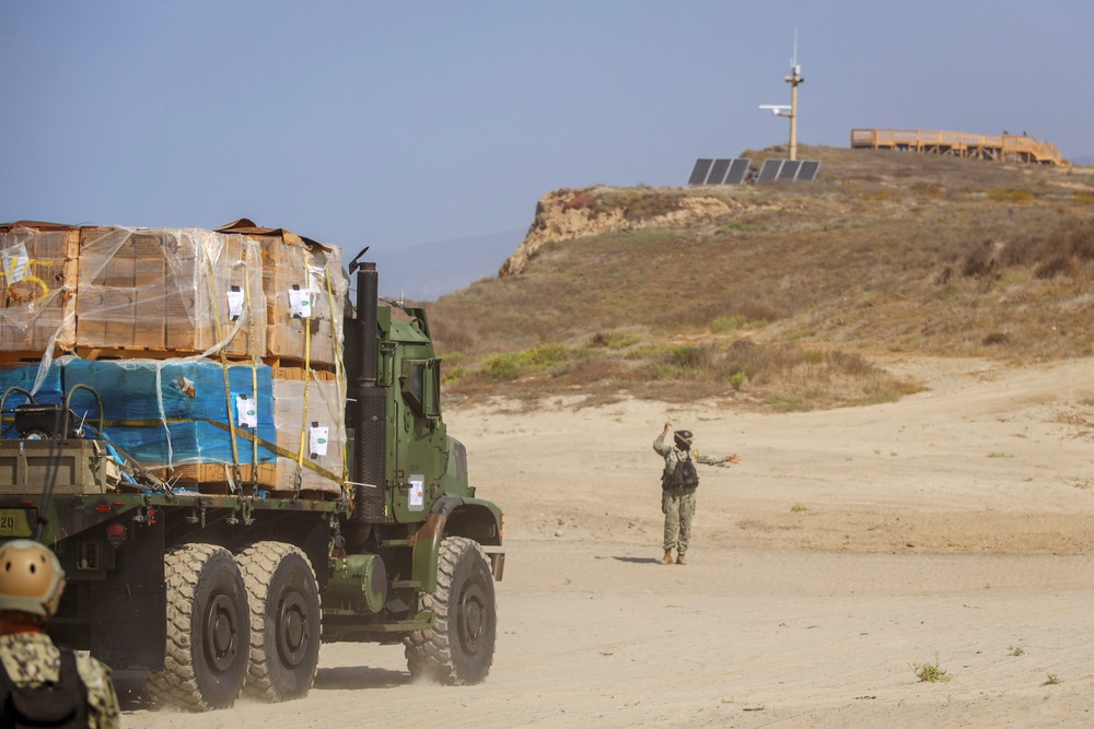 Coming Home: Elements of the 15th MEU Offload USS Somerset