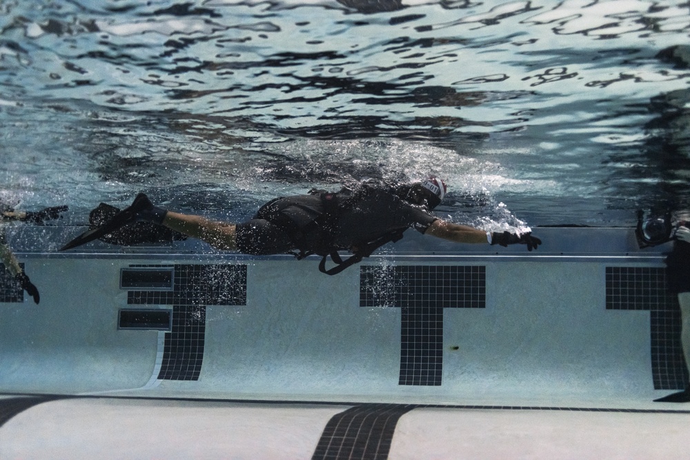 AIRR Candidates Train in Pensacola