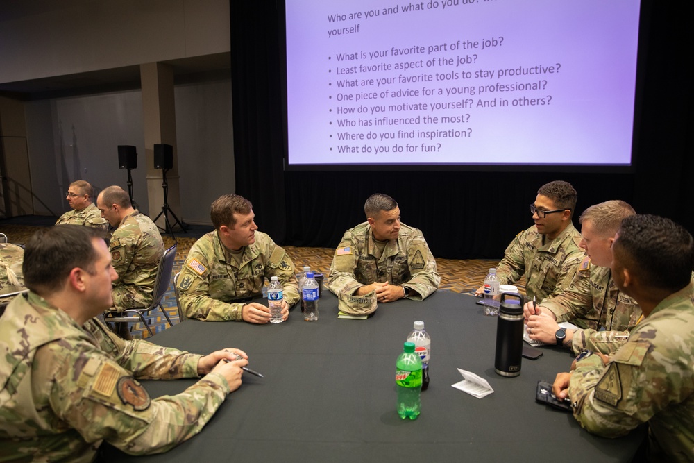 Senior Army and Air Force enlisted leaders participate in a speed mentoring session during the Joint Enlisted Leadership Conference running in Detroit, MI