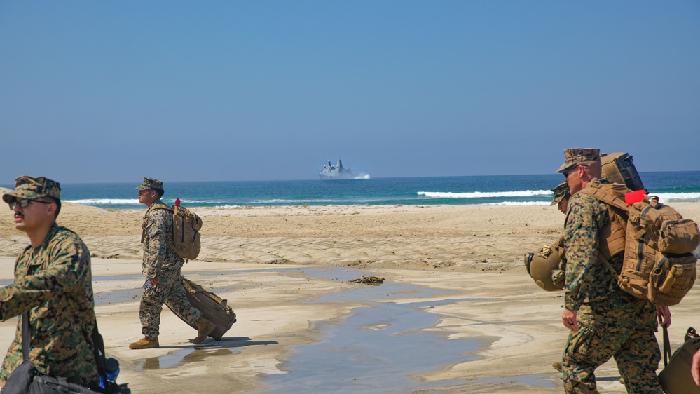 Coming Home: Elements of the 15th MEU Offload USS Somerset