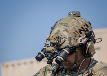 Navy EOD King Crab Competition