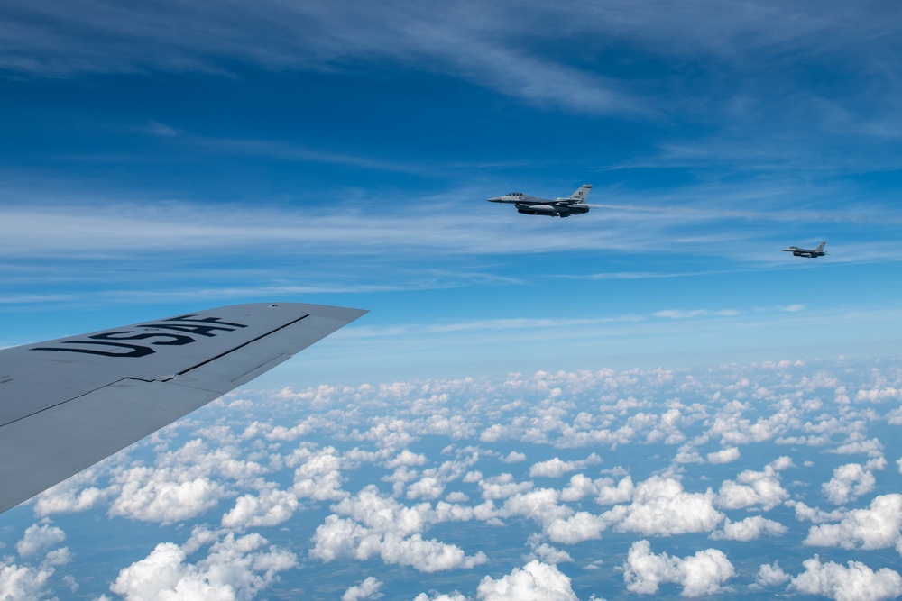 Air National Guard Air Force Reserve Test Center trains at Northern Lightning