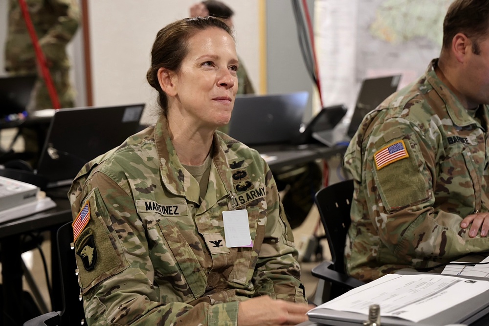 Commander of the 244th ECAB Offers Staff Guidance